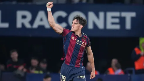Carlos Espí virou destaque do Levante na reta final da temporada. Foto: Aitor Alcalde/Getty Images
