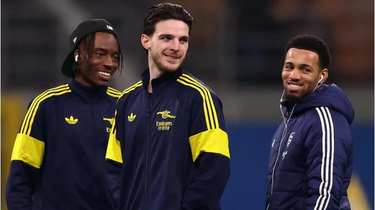 Madueke, Rice e Ethan Nwaneri. (Photo by Carl Recine/Getty Images)
