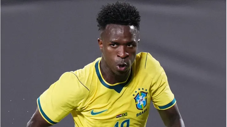 Vini Jr durante jogo da Seleção Brasileira. (Photo by Rich Storry/Getty Images)