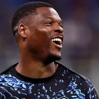 Lateral-direito Dumfries, da Inter, segue na mira do Liverpool