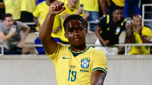 Endrick durante partida pela Seleção Brasileira. Foto: Julio Aguilar/Getty Images