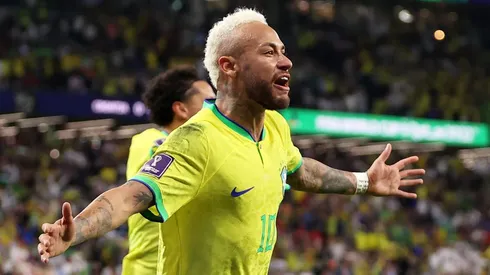 Neymar comemora em ligação após sua convocação (FOTO: Lars Baron/Getty Images)