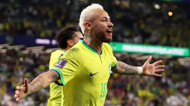 Neymar comemora em ligação após sua convocação (FOTO: Lars Baron/Getty Images)