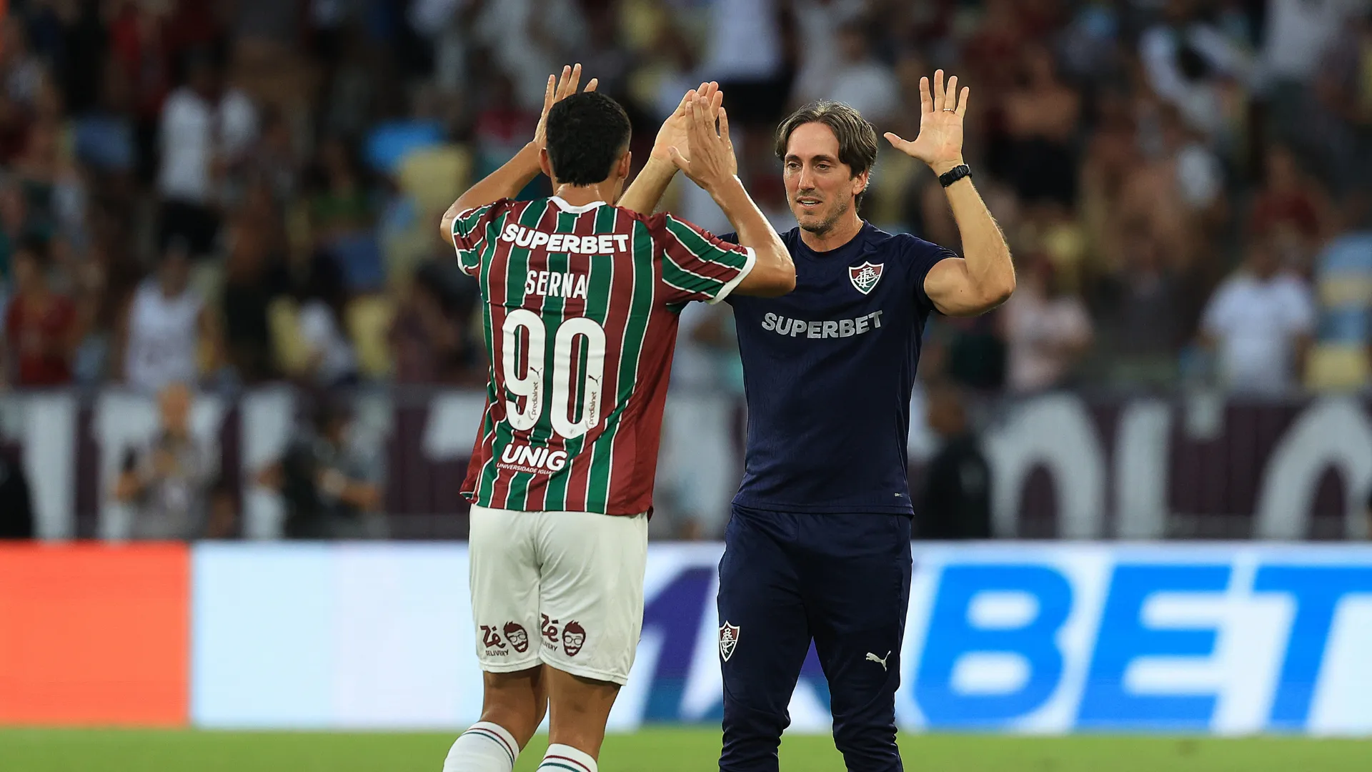 Luis Zubeldía comemora pelo Fluminense