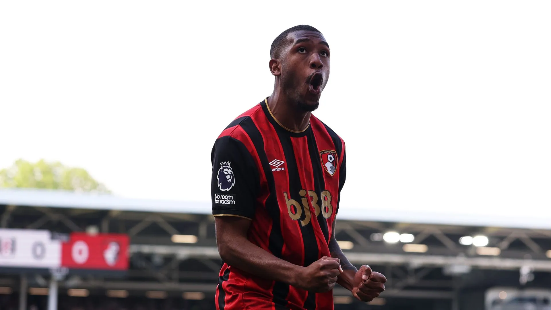 Bournemouth x Manchester City: Rayan foi escalado como titular no dia seguinte à convocação para a Copa do Mundo