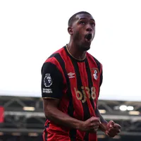 Rayan é titular contra o City após convocação da Copa