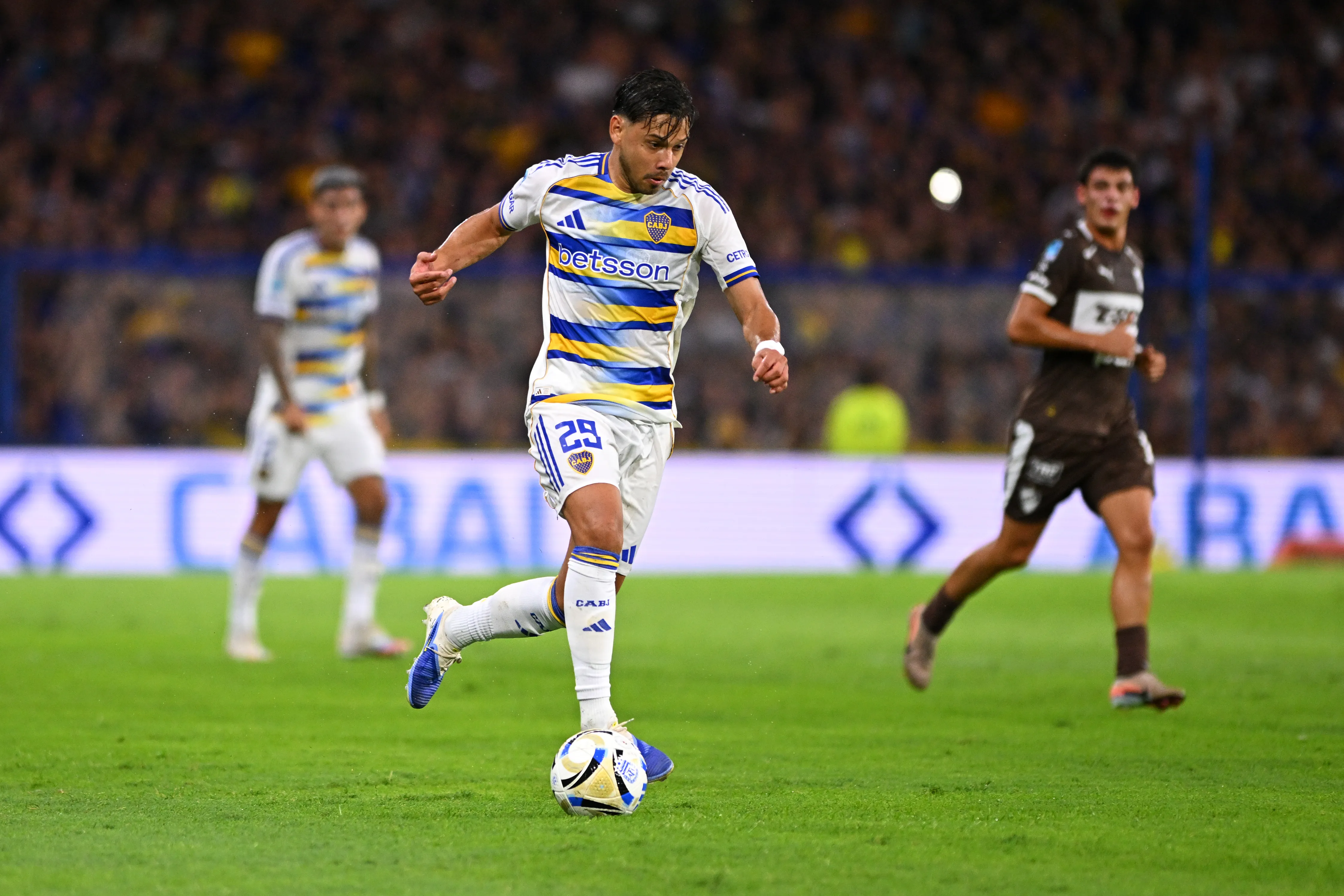 Ángel Romero em ação pelo Boca Juniors (Foto: Rodrigo Valle/Getty Images)