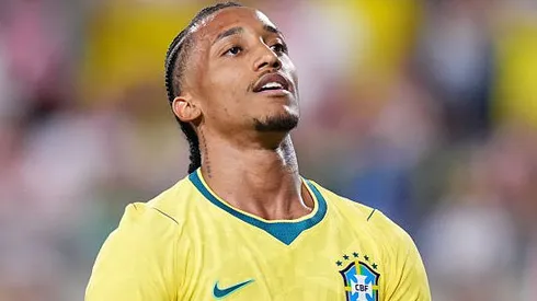 João Pedro não recebeu nenhum contato da CBF após corte na Seleção Brasileira (Foto: Rich Storry/Getty Images)