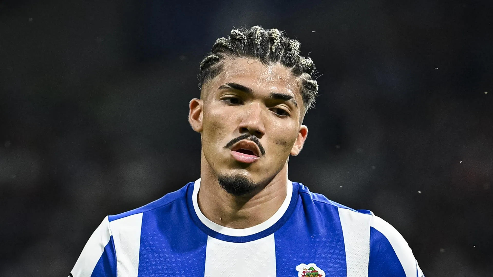 William Gomes, alvo do Manchester United, em campo pelo Porto
