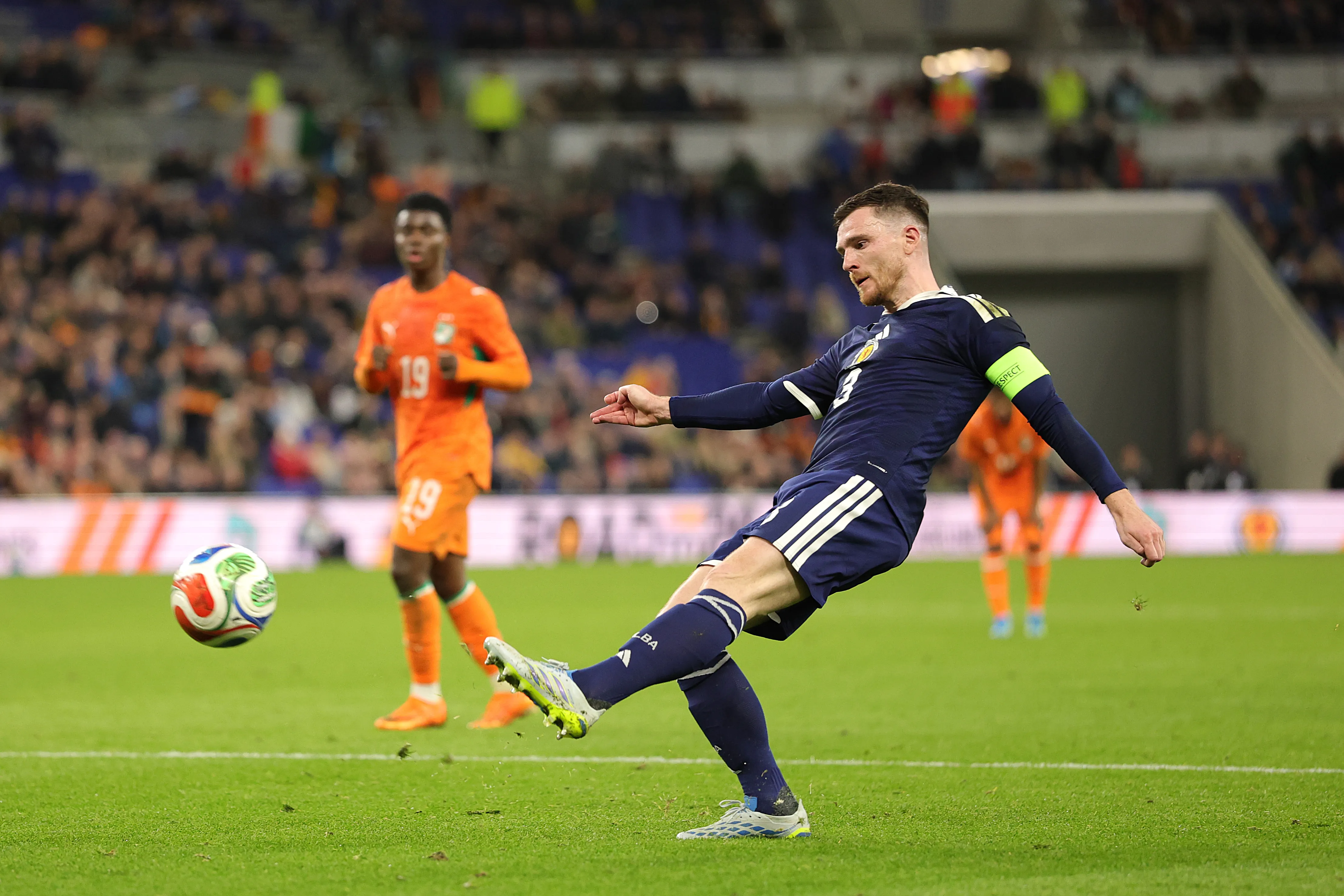 Andy Robertson pela Seleção Escocesa  (Foto: Kate McShane/Getty Images)
