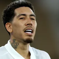 Roberto Firmino ganha força no Corinthians para substituir Yuri Alberto