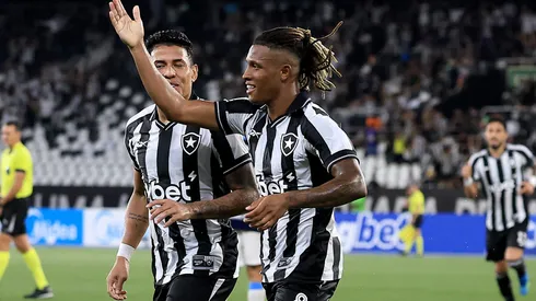 Danilo é alvo do Newcastle. (Photo by Buda Mendes/Getty Images)