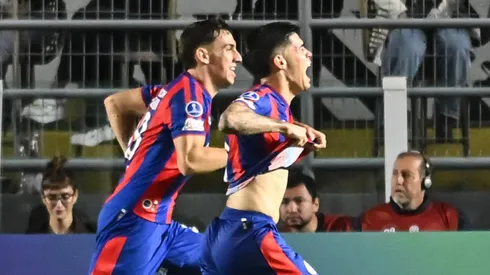 Auzmendi empata para o San Lorenzo no final e frustra vitória do Santos Foto: Jota Erre/AGIF