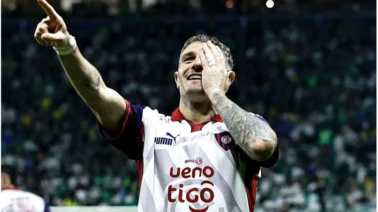 Vegetti marcou contra o Palmeiras. Alexandre Schneider/Getty Images.