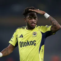 Fred vai sair do Fenerbahçe para assinar com time brasileiro