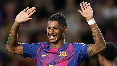 Barcelona estuda formas para continuar com Rashford (Foto: Alex Caparros/Getty Images)