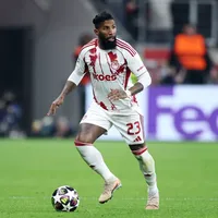 Olympiacos barra acordo de Rodinei com o Athletico-PR