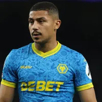 André renova com o Wolverhampton após rebaixamento na Premier League
