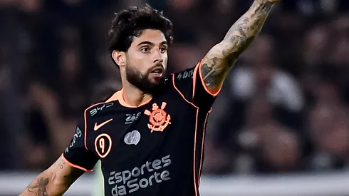 Yuri Alberto só deve trocar o Corinthians pela Europa por R$ 585 milhões. (Foto: Marcelo Endelli/Getty Images)