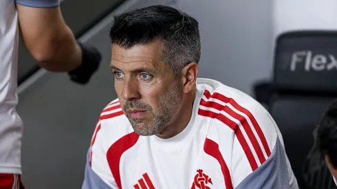 Paulo Pezzolano pode assinar com o Uruguai. Ricardo Moreira/Getty Images.