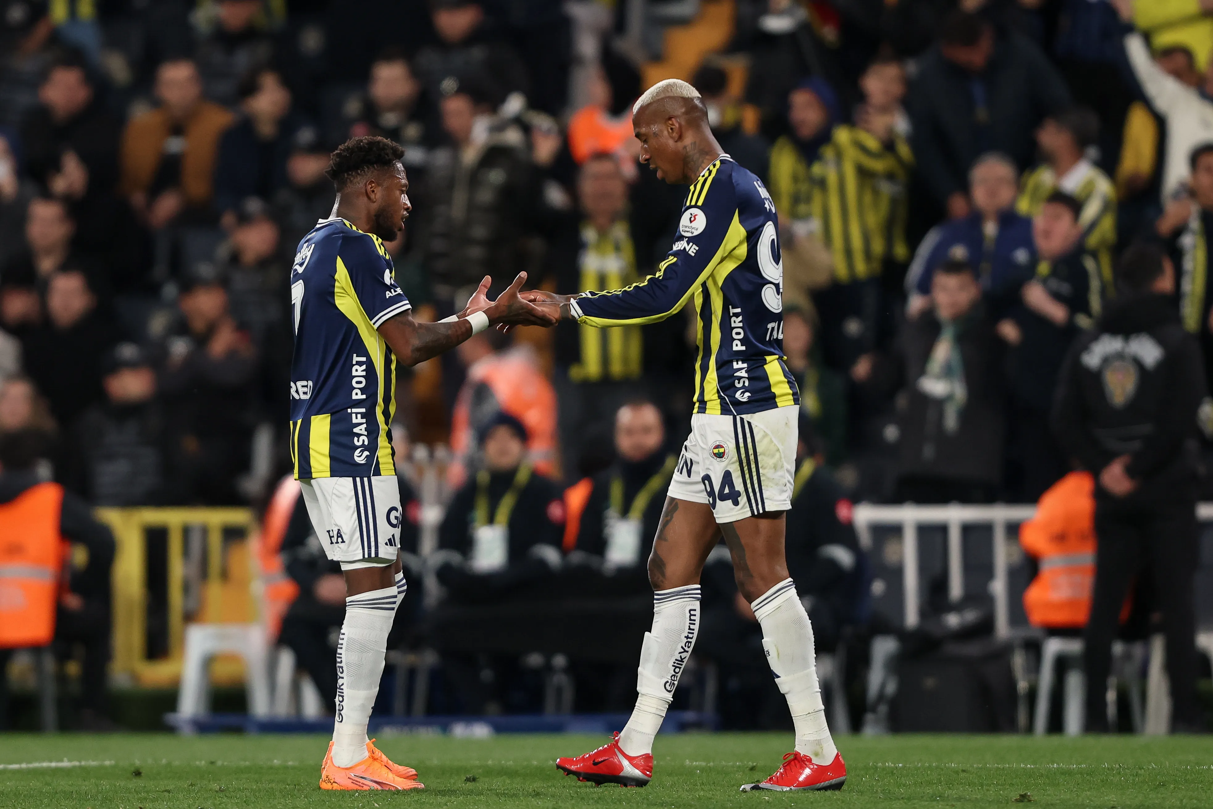 Fred e Anderson Talisca. Foto: Ahmad Mora/Getty Images