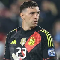 Dibu Martínez sofre fratura antes da Copa do Mundo