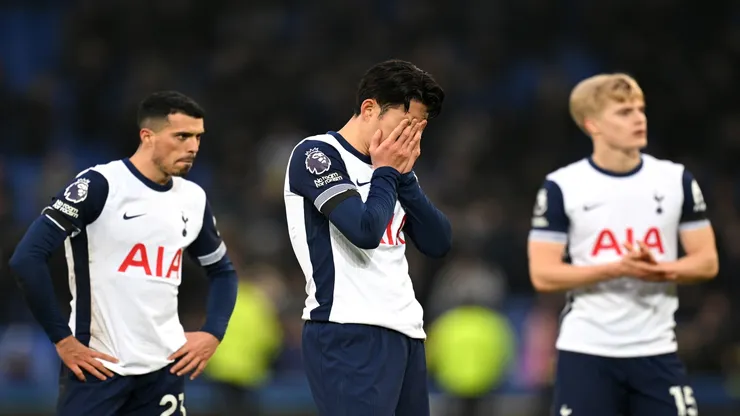 Tottenham enfrenta o Everton para evitar o rebaixamento - Michael Regan/Getty Images