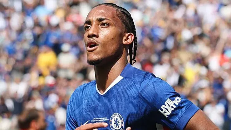 João Pedro avisará que quer sair e pode fechar com o Barcelona (Foto: Alex Grimm/Getty Images)