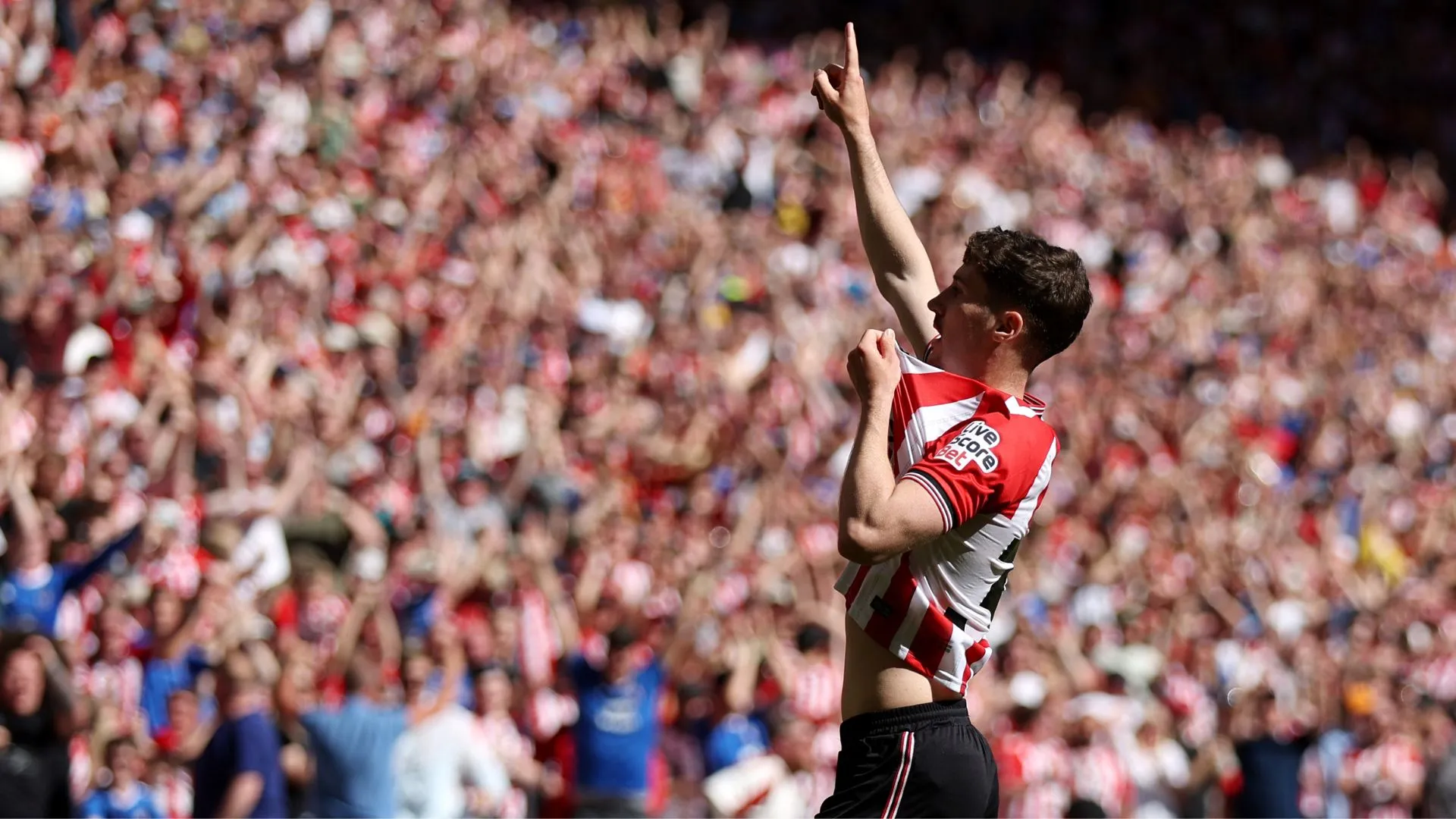 Hume abriu o placar para o Sunderland contra o Chelsea (foto: George Wood/Getty Images)