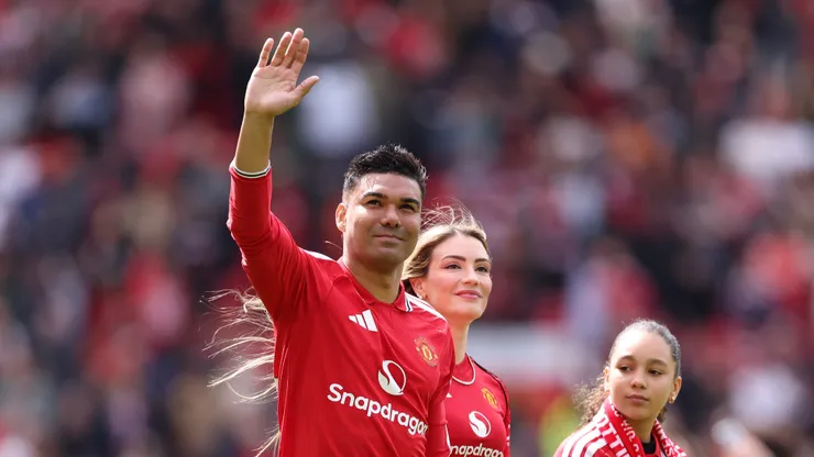 Casemiro se despede do Manchester United. Foto: Alex Livesey/Getty Images