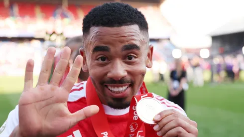 Gabriel Jesus, campeão da Premier League. (Foto: Michael Regan/Getty Images For Premier League)