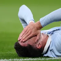 Piquerez se apresenta na seleção uruguaia e foca na recuperação
