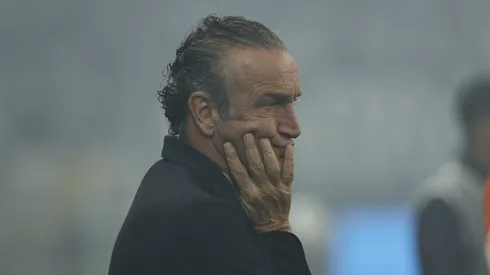 Cuca pelo Santos. (Foto: Roberto Vinicius/AGIF)