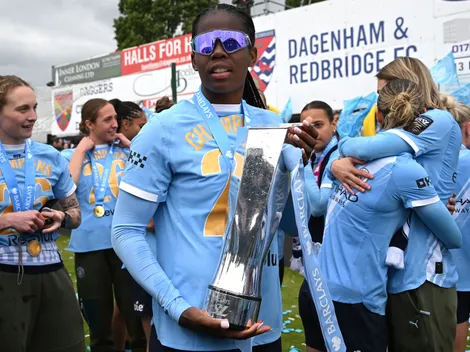 Khadija Shaw renova com o Manchester City