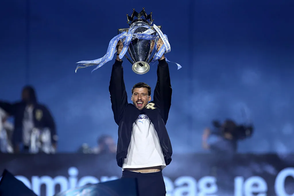 Rúben Dias é multicampeão pelo Manchester City. (Photo by Lewis Storey/Getty Images)