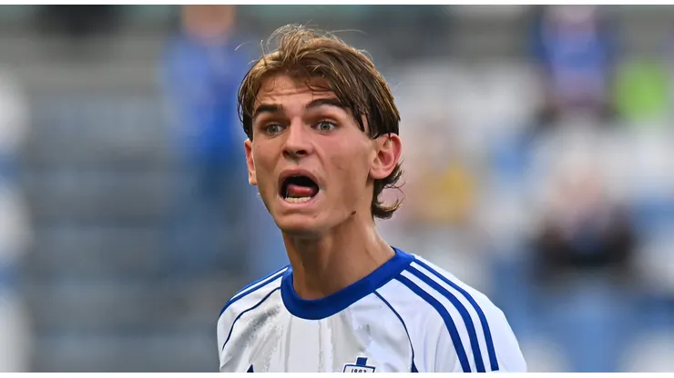 Real Madrid vê Nico Paz interessado em continuar no Como 1907 (Photo by Alessandro Sabattini/Getty Images)
