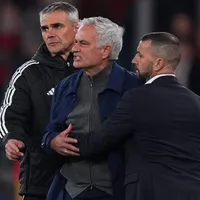 Benfica faz proposta para José Mourinho