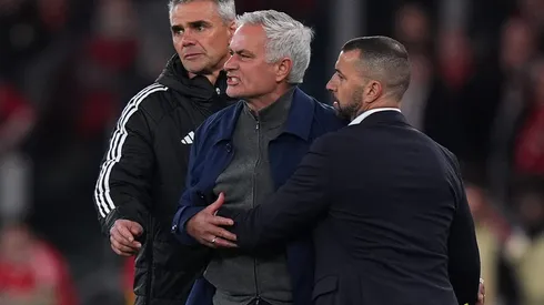 José Mourinho tem proposta para renovar com o Benfica (Photo by Angel Martinez/Getty Images)