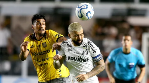 Deportivo Cuenca perde para o Santos. Foto: Mauricio De Souza/AGIF