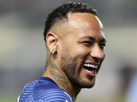 Neymar se apresenta para a Copa do Mundo