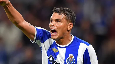 Thiago Silva recebe oferta do Internacional para assinar até o fim de 2026. Foto: IMAGO / Action Plus