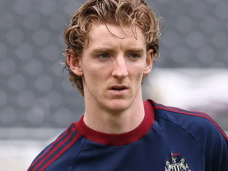 Newcastle e Barcelona se acertam por Gordon