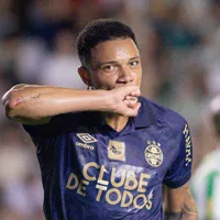 Newcastle conhece preço de Viery, do Grêmio