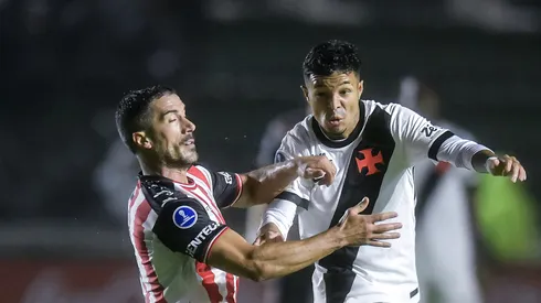 Vasco se classifica na Sul-Americana após vencer o Barracas Central (Photo by Marcelo Endelli/Getty Images)