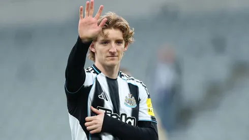 Gordon vai trocar o Newcastle pelo Barcelona, informou a Sky Sports