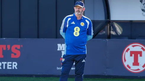 Escócia renova com o técnico Steve Clarke até 2030