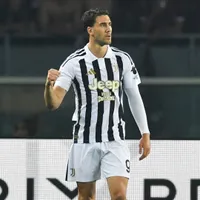 Napoli tenta a contratação de Vlahovic