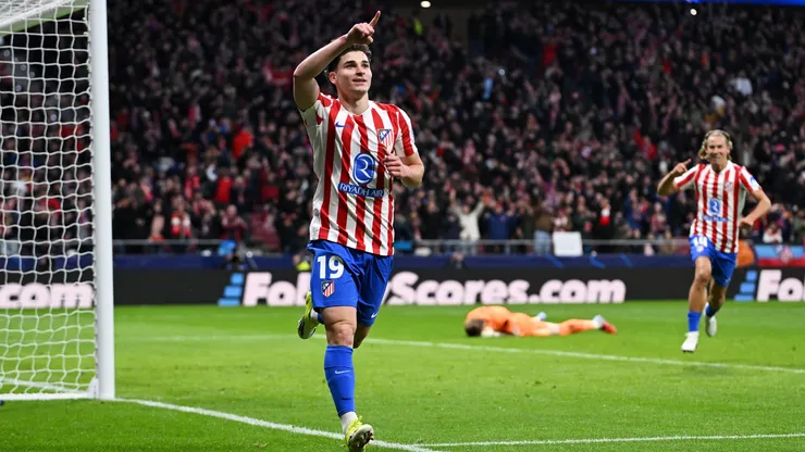 Julián Alvarez negocia ida para o Barcelona (Denis Doyle/Getty Images)