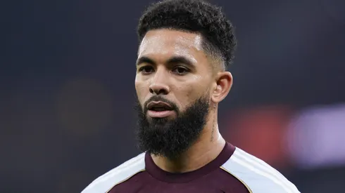 Aston Villa decide sobre contratação de Douglas Luiz junto à Juventus. Foto: IMAGO / Sportimage