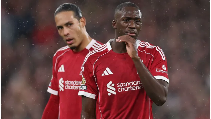 Jogadores da Premier League se aproximam do fim de seus contratos. Foto: Michael Regan/Getty Images